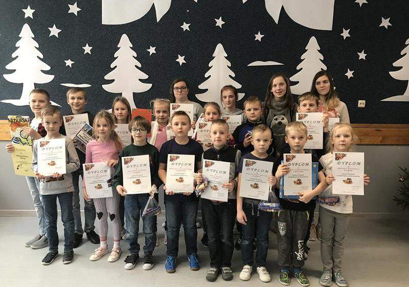 Grafika #0: Szkolny Konkurs Plastyczny Najlepszą Kartkę i Ozdobę Bożonarodzeniową