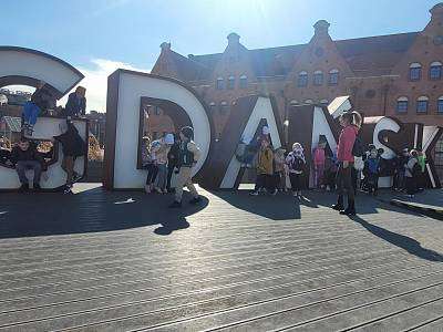 Uczniowie klas I - III na wycieczce w Gdańsku