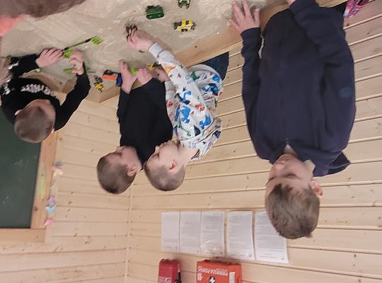 Grafika #14: W Leśnej Łączce w Gowidlinie