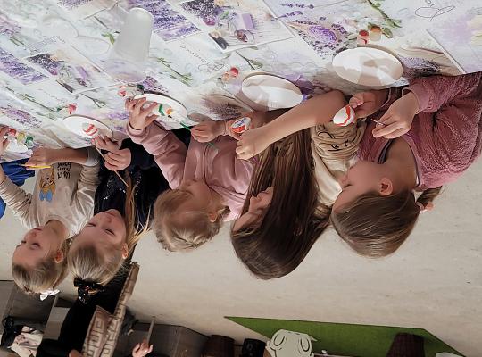 Grafika #19: W Leśnej Łączce w Gowidlinie