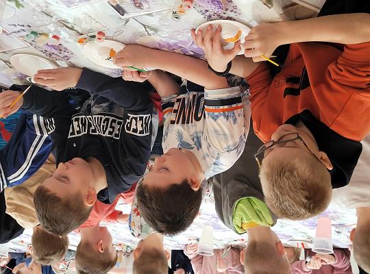 Grafika #22: W Leśnej Łączce w Gowidlinie