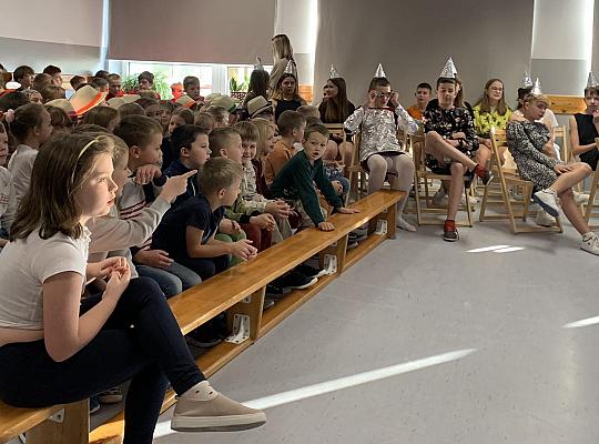 Grafika #13: Dzień językowy