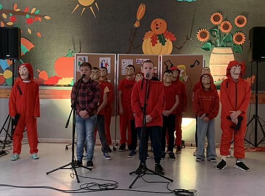 Grafika #16: Dzień językowy