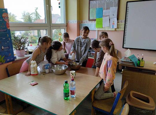 Grafika #1: CIEKAWE LEKCJE JĘZYKA KASZUBSKIEGO