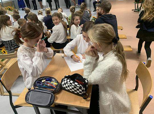 Grafika #2: Dzień Edukacji Narodowej
