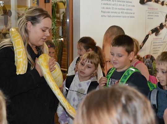 Grafika #5: Wycieczka do ZOO-Egzotyczne Kaszuby w Tuchlinie