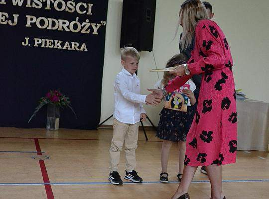 Grafika #7: Uroczyste zakończenie roku szkolnego 2022/23