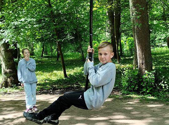 Grafika #26: DZIEŃ DZIECKA W PARKU MIEJSKIM IM. A. MAJKOWSKIEGO W WEJHEROWIE