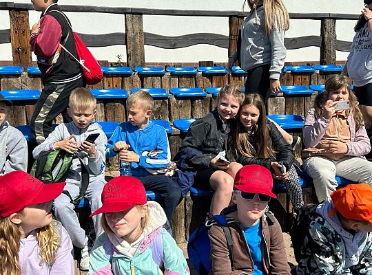 Grafika #9: Wycieczka uczniów klasy I, II i III