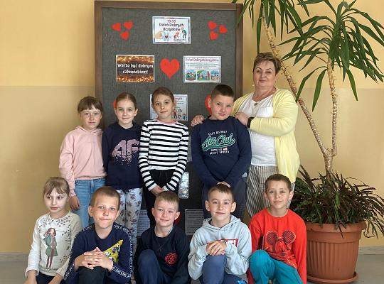 Grafika #3: DZIEŃ DOBRYCH UCZYNKÓW