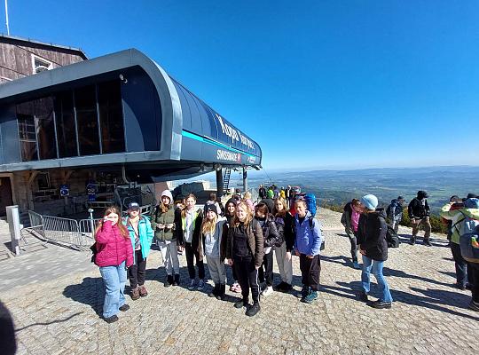 Grafika #9: Wycieczka szkolna – Karkonosze i Wrocław