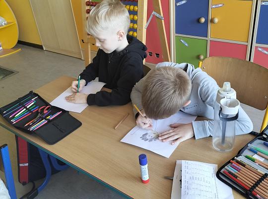 Grafika #10: Dzień Bibliotekarza i Biblioteki