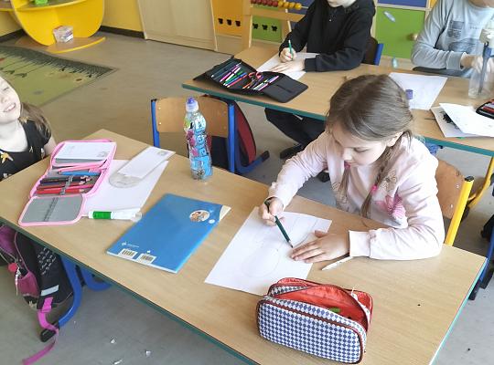 Grafika #14: Dzień Bibliotekarza i Biblioteki