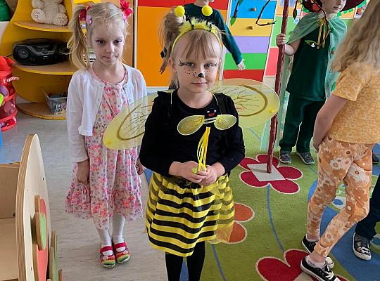 Grafika #1: POWITANIE WIOSNY