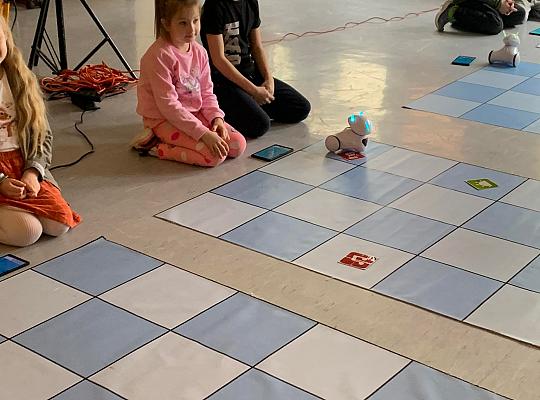 Grafika #8: Warsztaty z robotyki