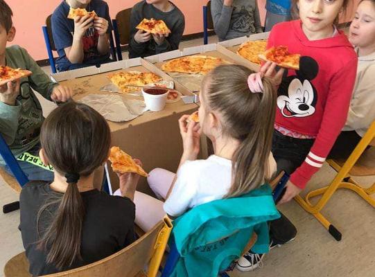 Grafika #6: Międzynarodowy Dzień Pizzy