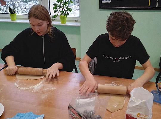 Grafika #6: Coraz bliżej święta.