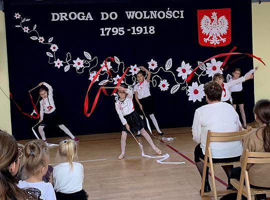 Grafika #9: Obchody Narodowego Święta Niepodległości