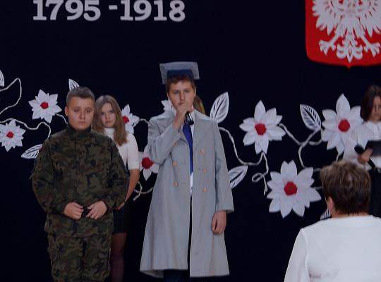 Grafika #4: Obchody Narodowego Święta Niepodległości