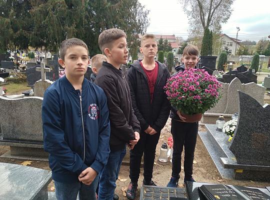 Grafika #12: Dzień patrona szkoły