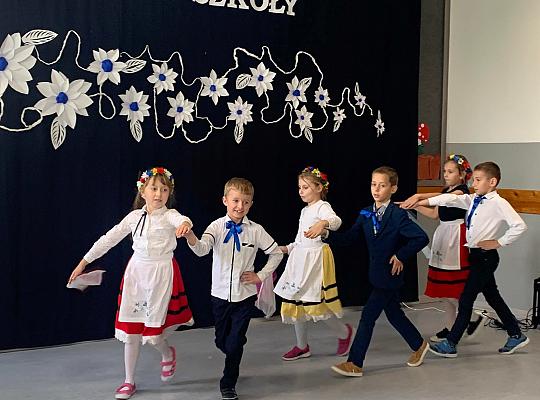 Grafika #14: Dzień patrona szkoły