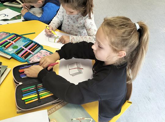 Grafika #4: Mała książka –wielki człowiek