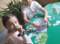 Grafika #7: Warsztaty biblioteczne pt. W bibliotece jest super