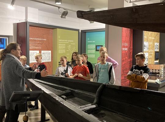 Grafika #18: POZNAJ POLSKĘ! - WYCIECZKA DO MALBORKA I TCZEWA