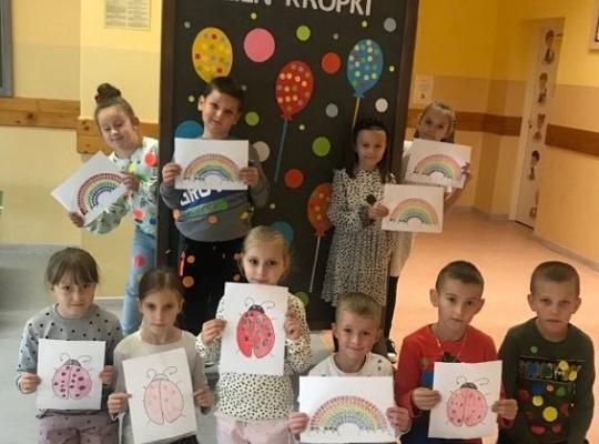 Grafika #0: Międzynarodowy Dzień Kropki