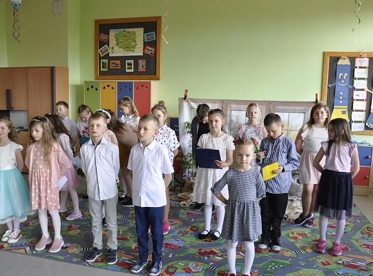 Grafika #4: Dzień Matki w klasie II