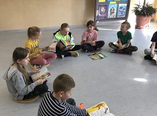 Grafika #2: PRZERWA NA CZYTANIE I ZABAWĘ