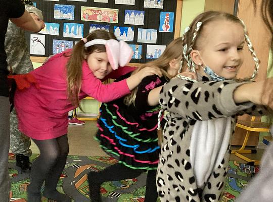 Grafika #19: Bal karnawałowy