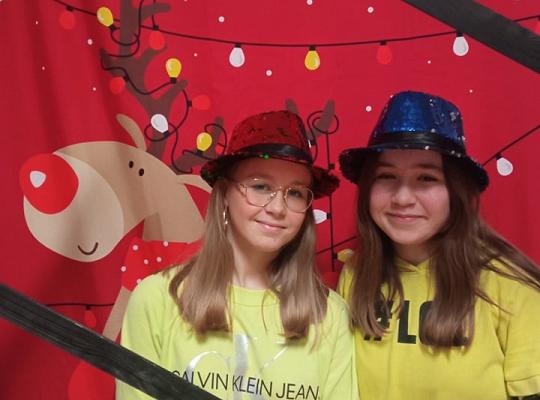 Grafika #5: TYDZIEŃ DBANIA O RELACJE