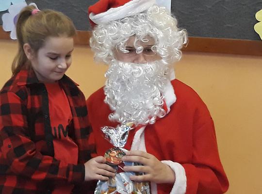 Grafika #2: Mikołajki