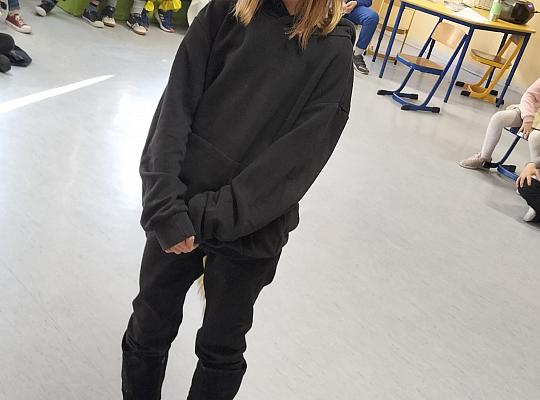 Grafika #9: MIĘDZYNARODOWY DZIEŃ POSTACI Z BAJEK