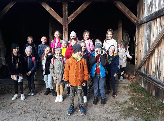 Grafika #8: Poznaj Polskę - wycieczka uczniów z klas I - III