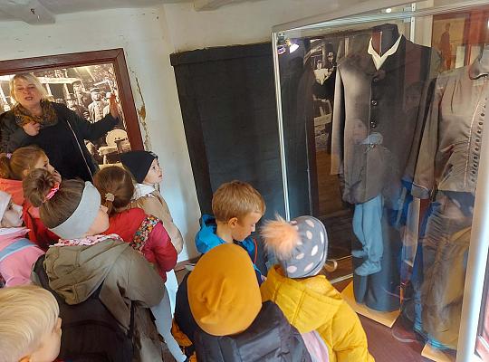 Grafika #2: Poznaj Polskę - wycieczka uczniów z klas I - III