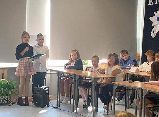 Grafika #1: Dzień Edukacji Narodowej