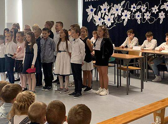 Grafika #7: Dzień Edukacji Narodowej