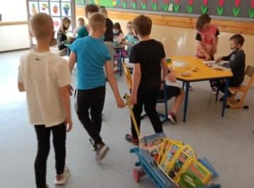 Grafika #1: Tydzień Bibliotek