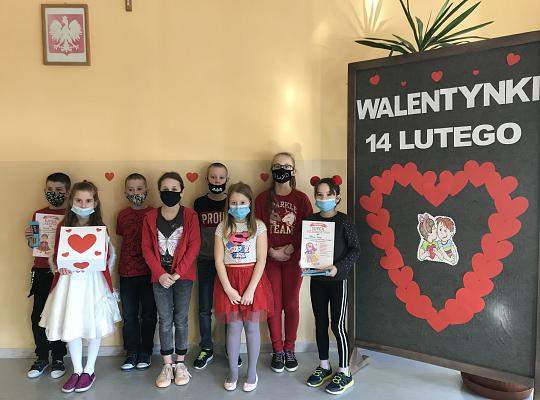 Grafika #2: WALENTYNKI W SZKOLE