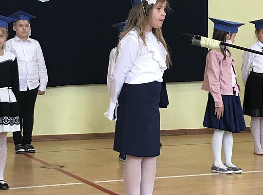 Grafika #2: Ślubowanie