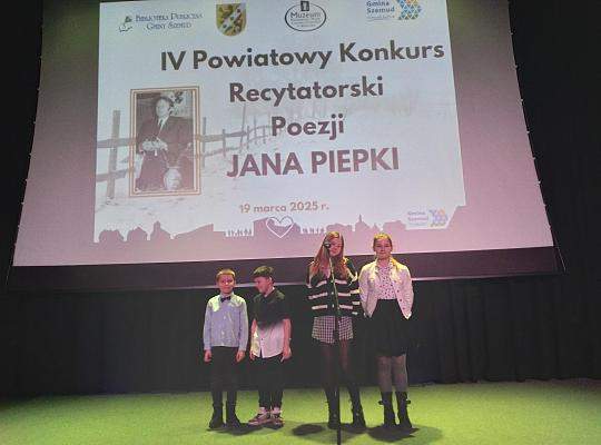 IV Powiatowy Konkurs Recytatorski Poezji Jana Piepki w Szemudzie