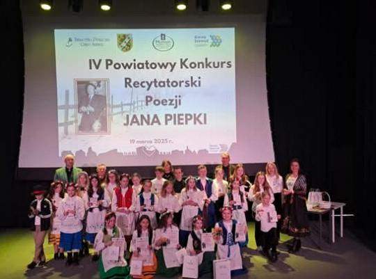 IV Powiatowy Konkurs Recytatorski Poezji Jana Piepki w Szemudzie