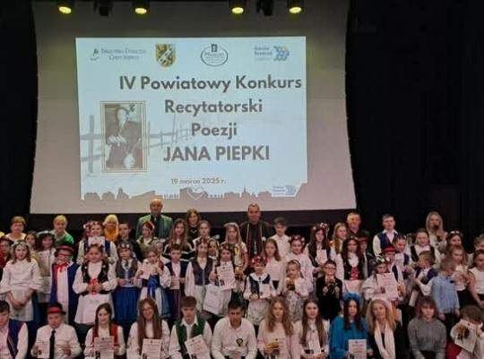 IV Powiatowy Konkurs Recytatorski Poezji Jana Piepki w Szemudzie