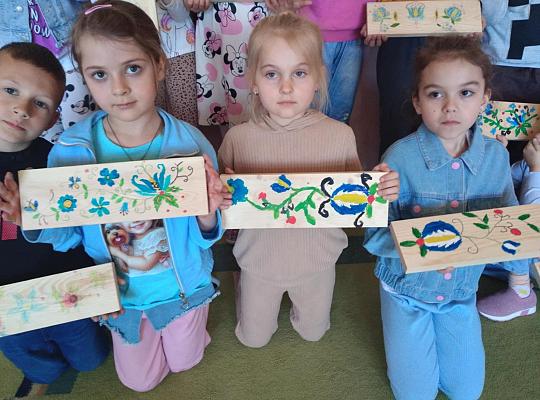 3. Malowanie na drewnie