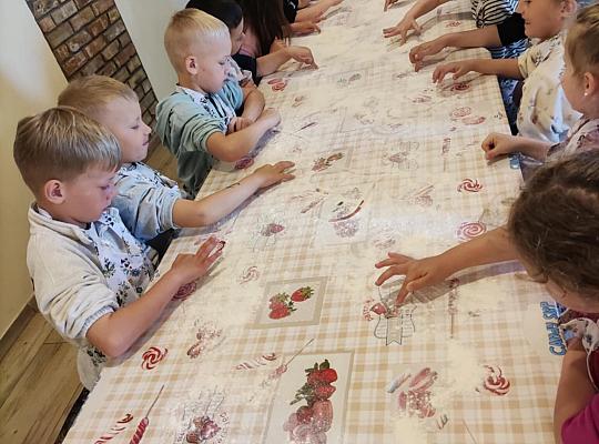 13. Wycieczka przedszkolaków do agroturystyki „Sołtysówka”