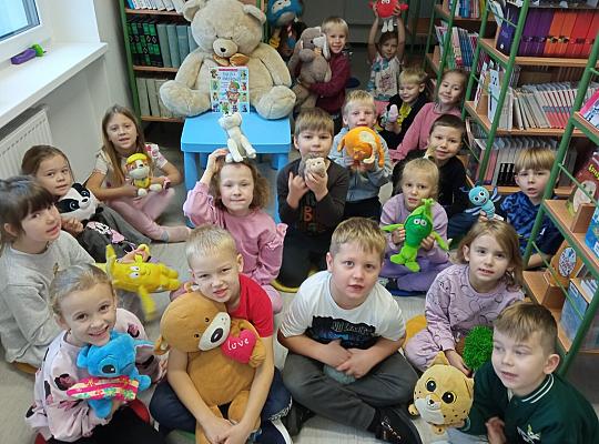 Dzień pluszowego misia w bibliotece szkolnej