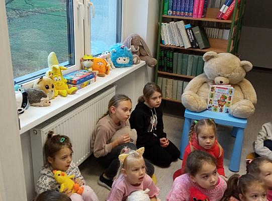 Dzień pluszowego misia w bibliotece szkolnej