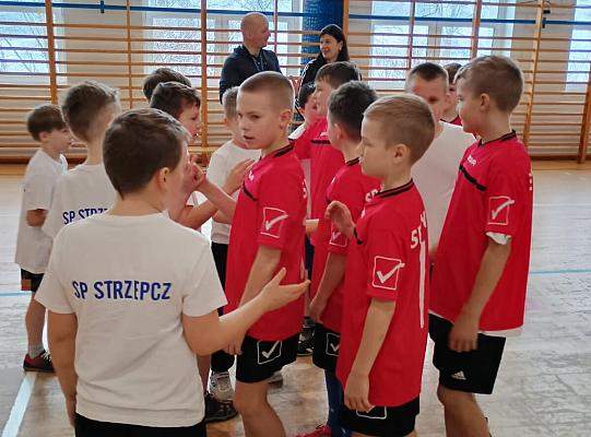 Rozgrywki w dwa ognie